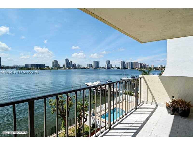 17878 N BAY RDSunny Isles Beach - Condo 5+ Stories,Condo condo unit 307 - picture