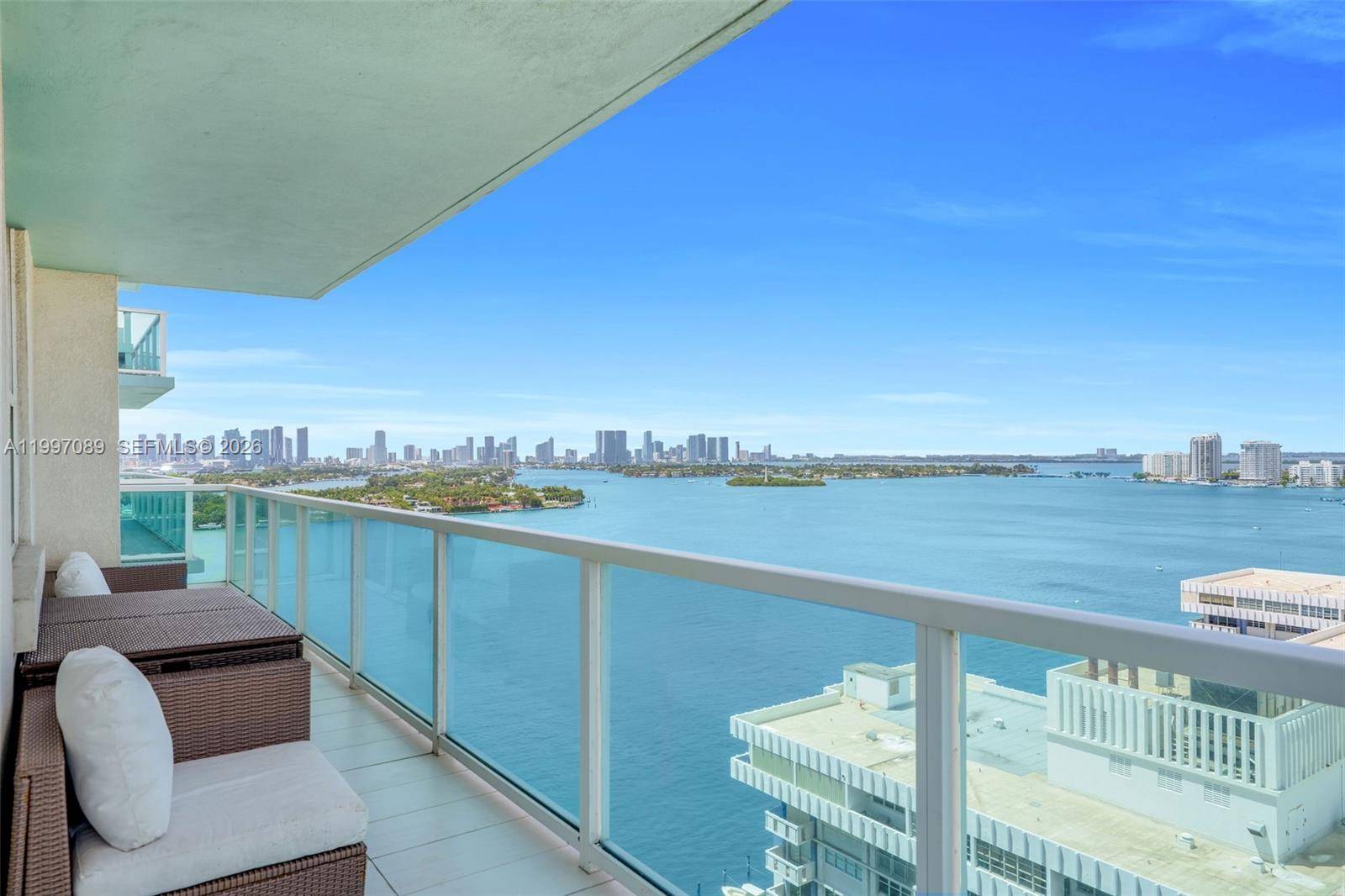 650 West AveMiami Beach - Condo/Co-Op/Annual,Condo condo unit 1912 - picture