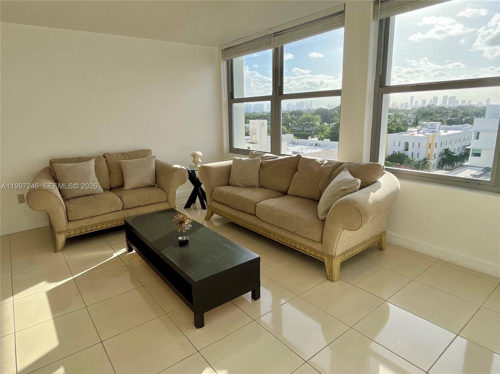 2899 Collins AveMiami Beach - Condo 5+ Stories,Condo condo unit 810 - picture