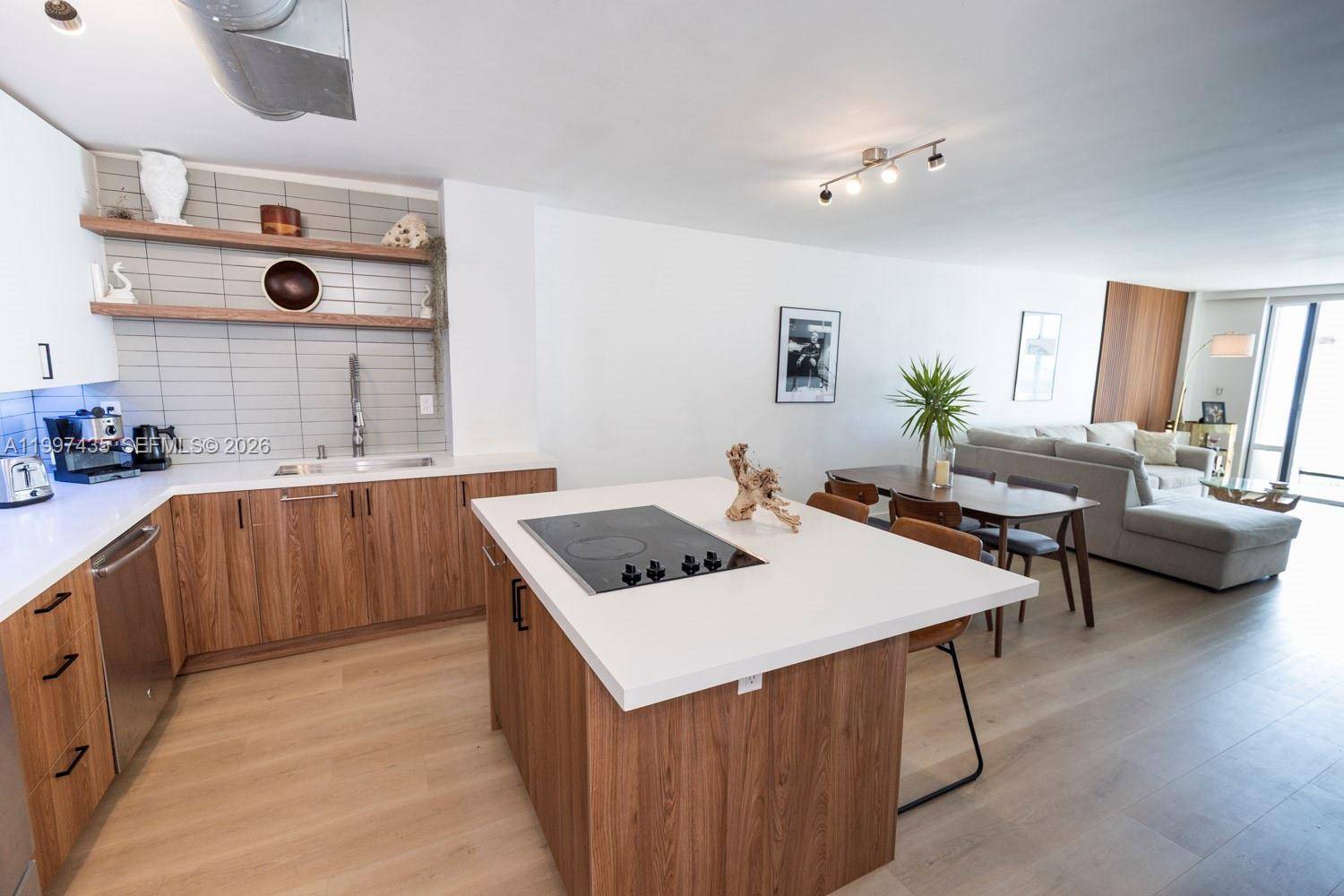 6801 Indian Creek DrMiami Beach - Condo/Co-Op/Annual,Condo condo unit 708 - picture