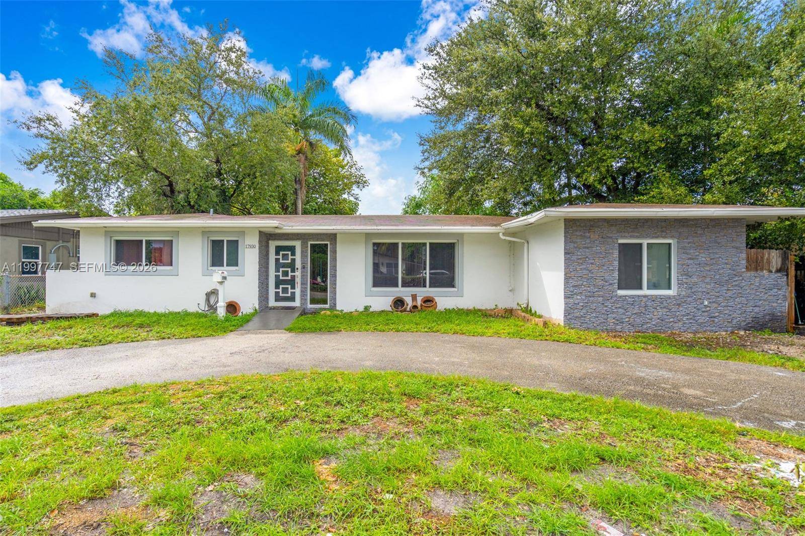 17930 NE 6th AveNorth Miami Beach - picture