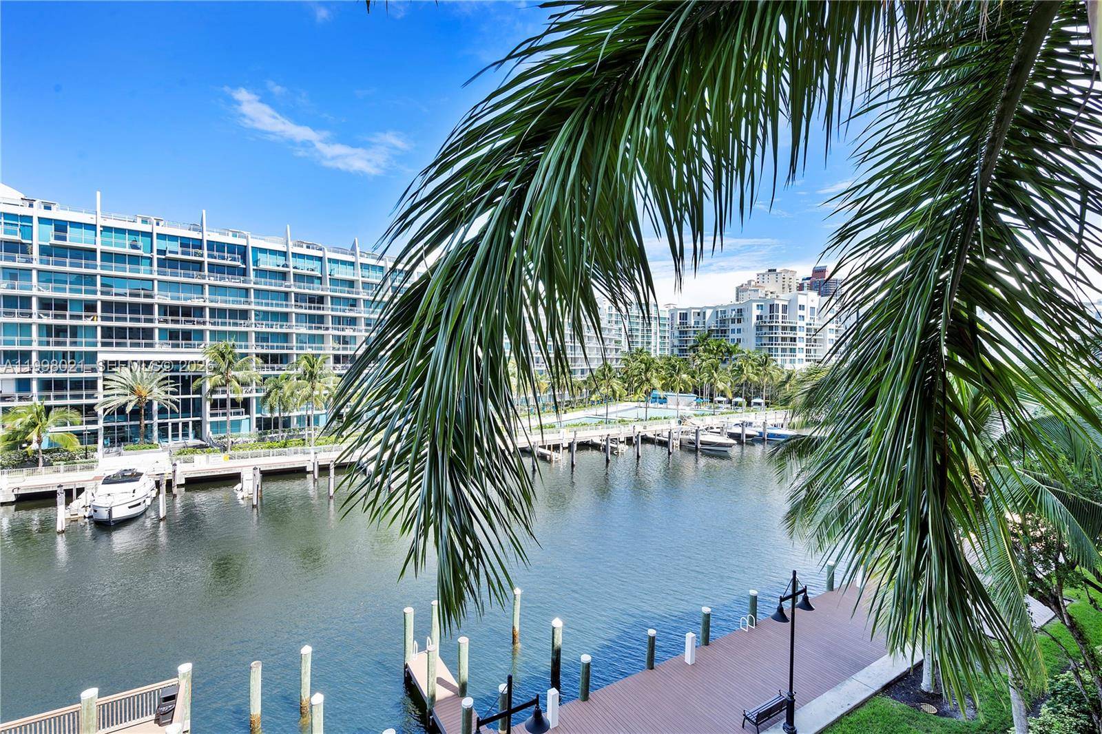 3001 NE 185th StAventura - Single Family-Annual,Condo condo unit 411 - picture