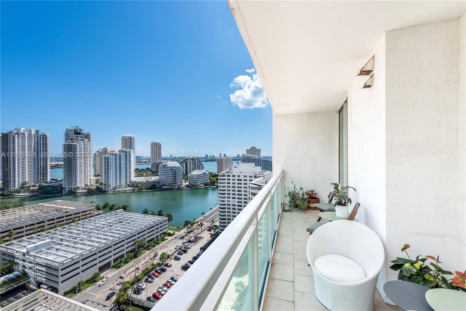 950 Brickell Bay DrMiami - Condo/Co-Op/Annual,Condo condo unit 2304 - picture