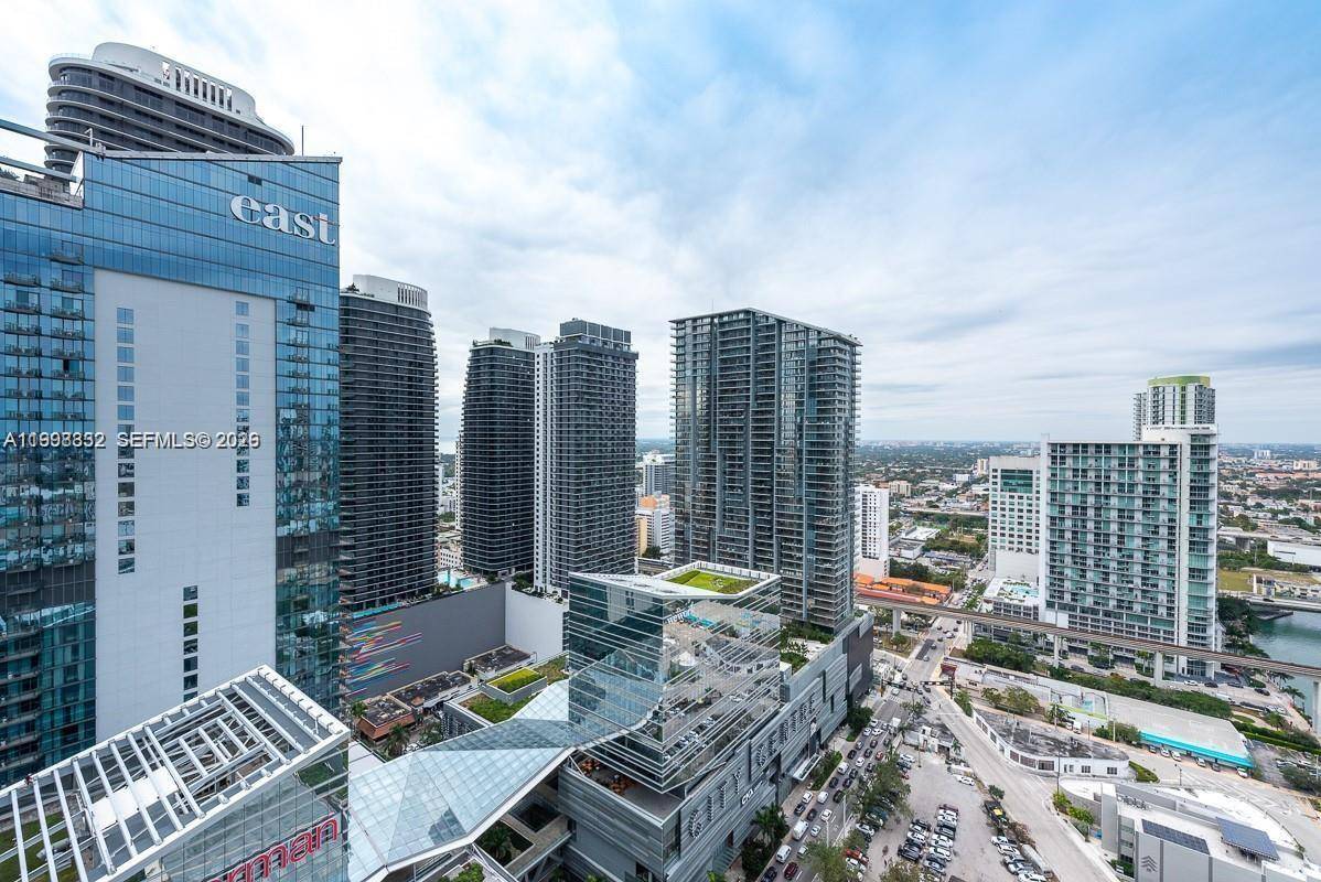 68 SE 6th StMiami - Condo/Co-Op/Annual,Condo condo unit 3006 - picture