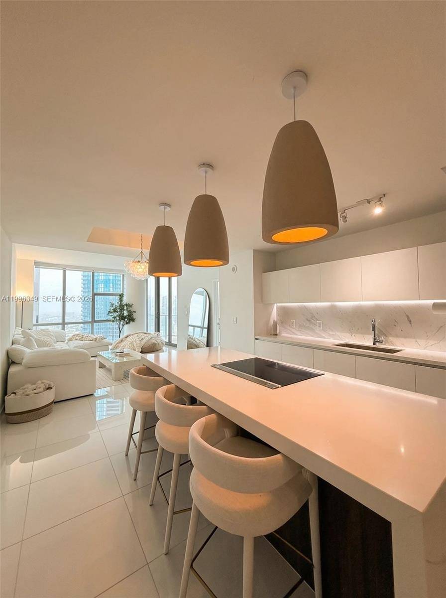 851 NE 1st AveMiami - Condo/Co-Op/Annual,Condo condo unit 2301 - picture