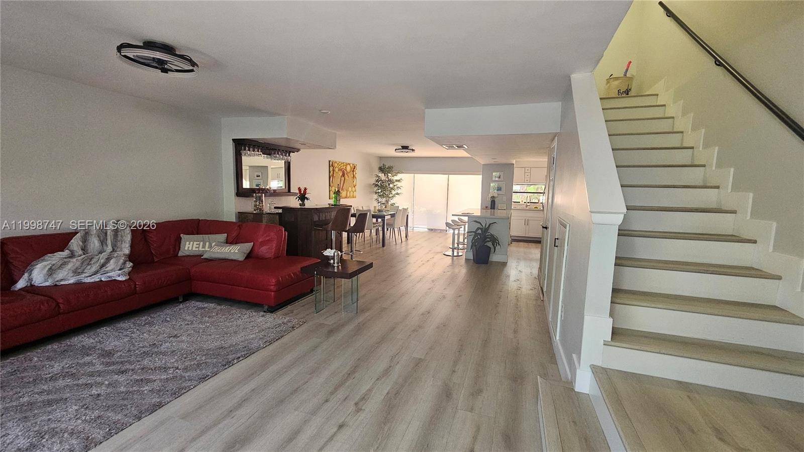 16446 NE 27th PlNorth Miami Beach - Townhouse/Villa-Annual,Townhouse condo unit 38 - picture