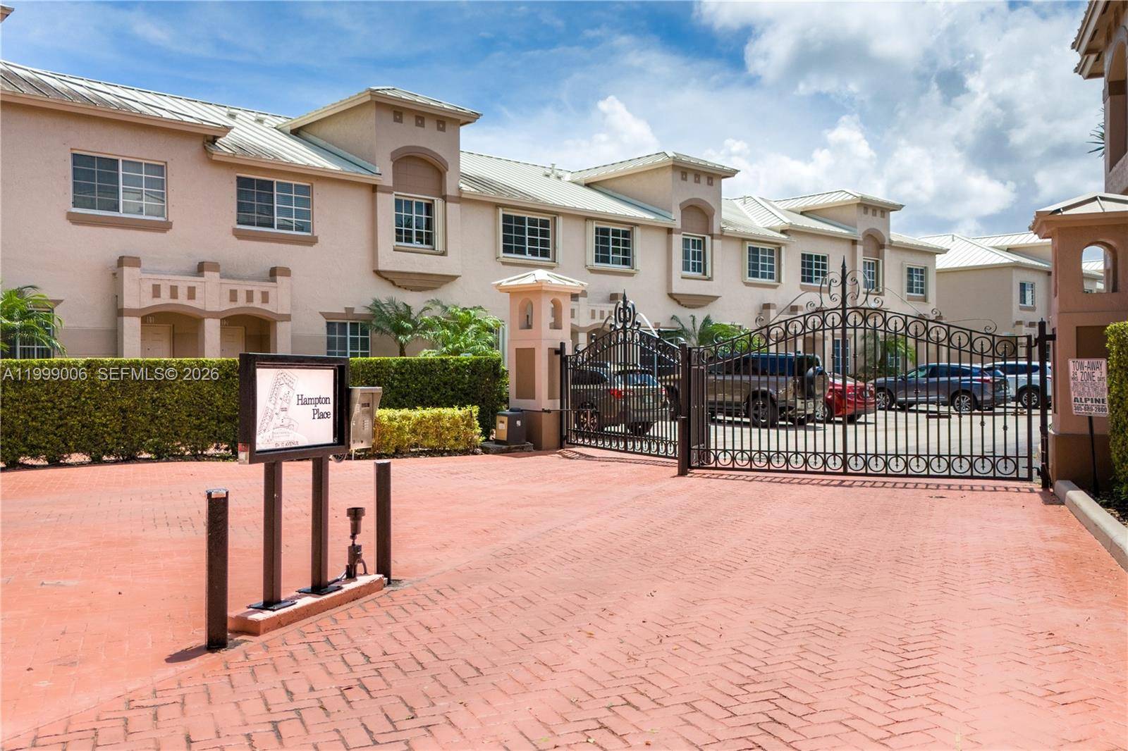 15750 SW 92nd AvePalmetto Bay - Townhouse/Villa-Annual,Townhouse condo unit 20C - picture