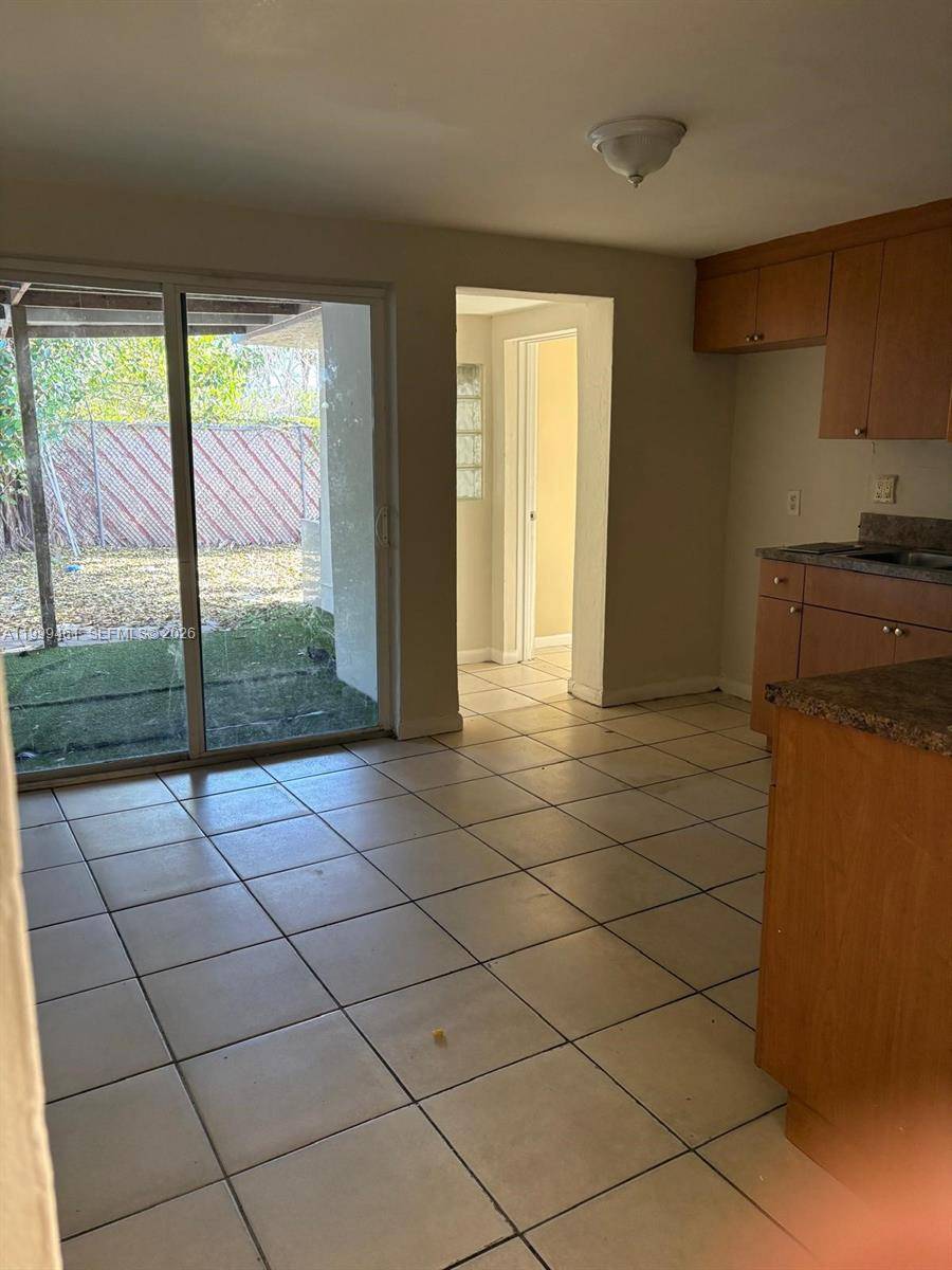 1384 NW 27th StMiami - Single Family-Annual,House condo unit 1382 - picture
