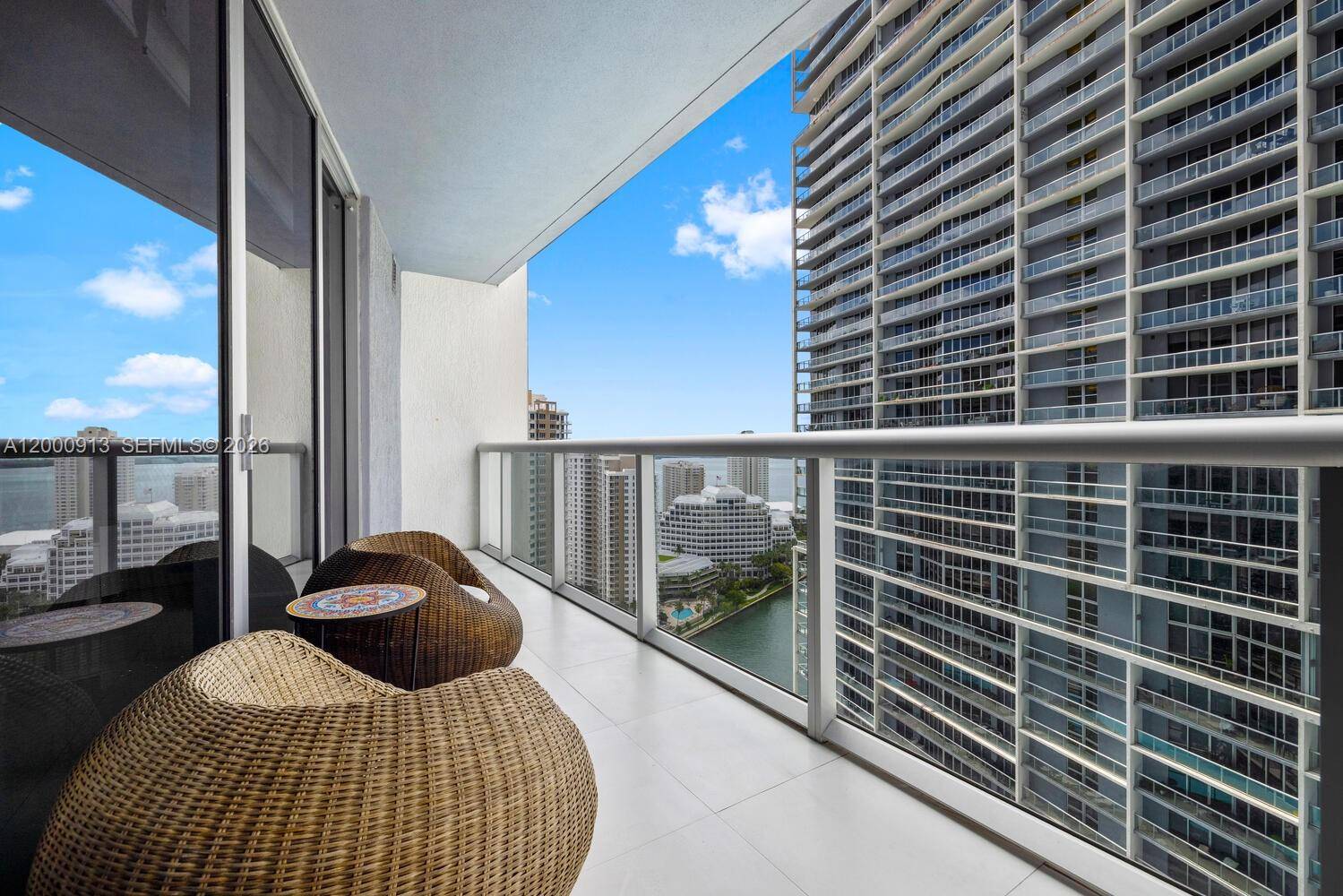 475 Brickell AveMiami - Condo/Co-Op/Annual,Condo condo unit 2611 - picture
