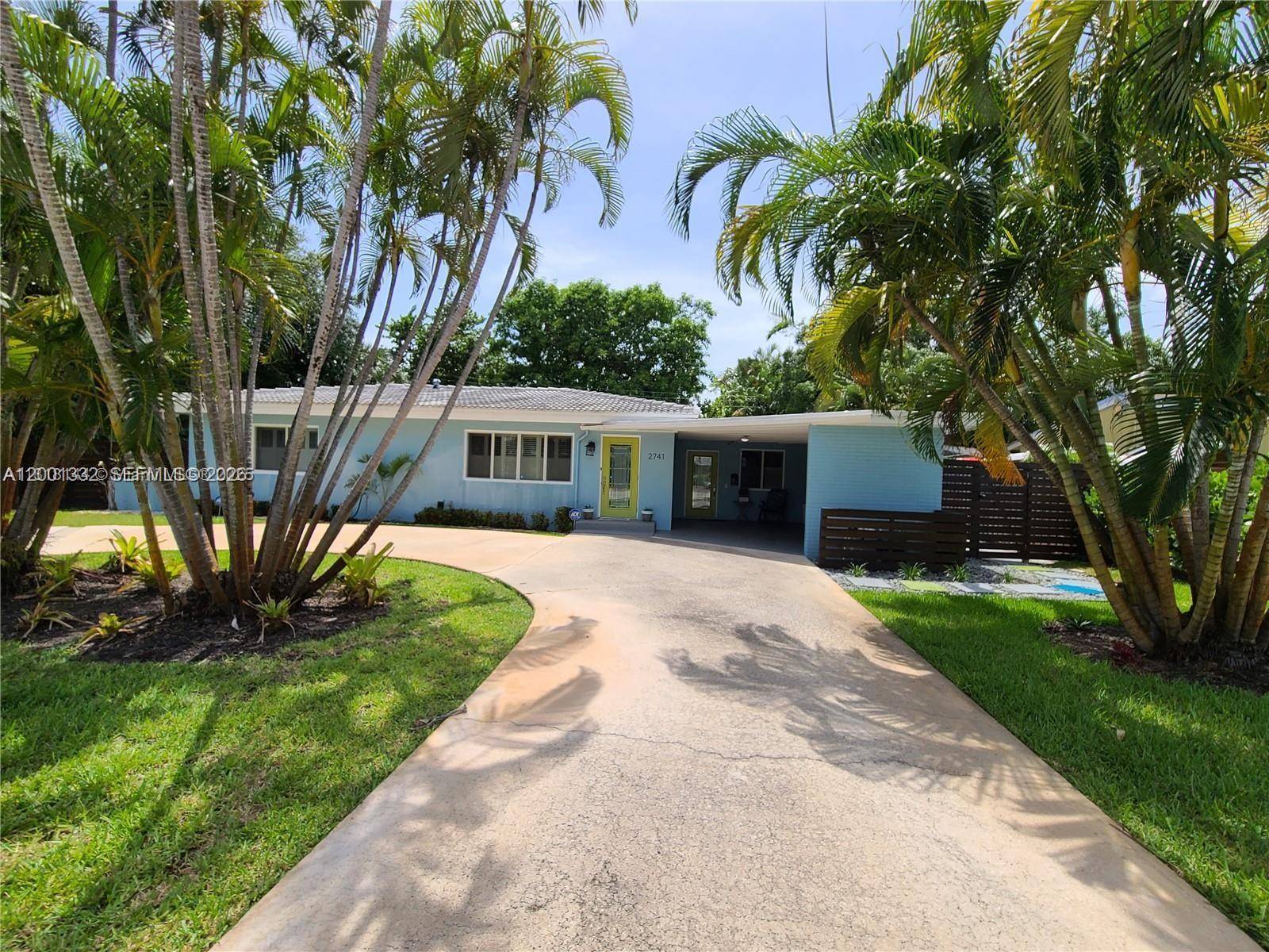 2741 NE 16th AveWilton Manors - picture