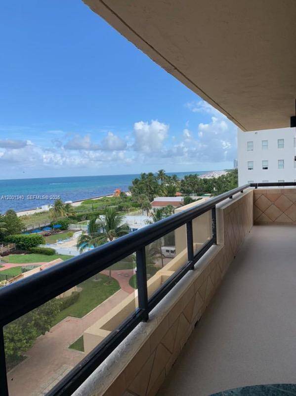 2555 Collins AveMiami Beach - Condo/Co-Op/Annual,Condo condo unit 711 - picture