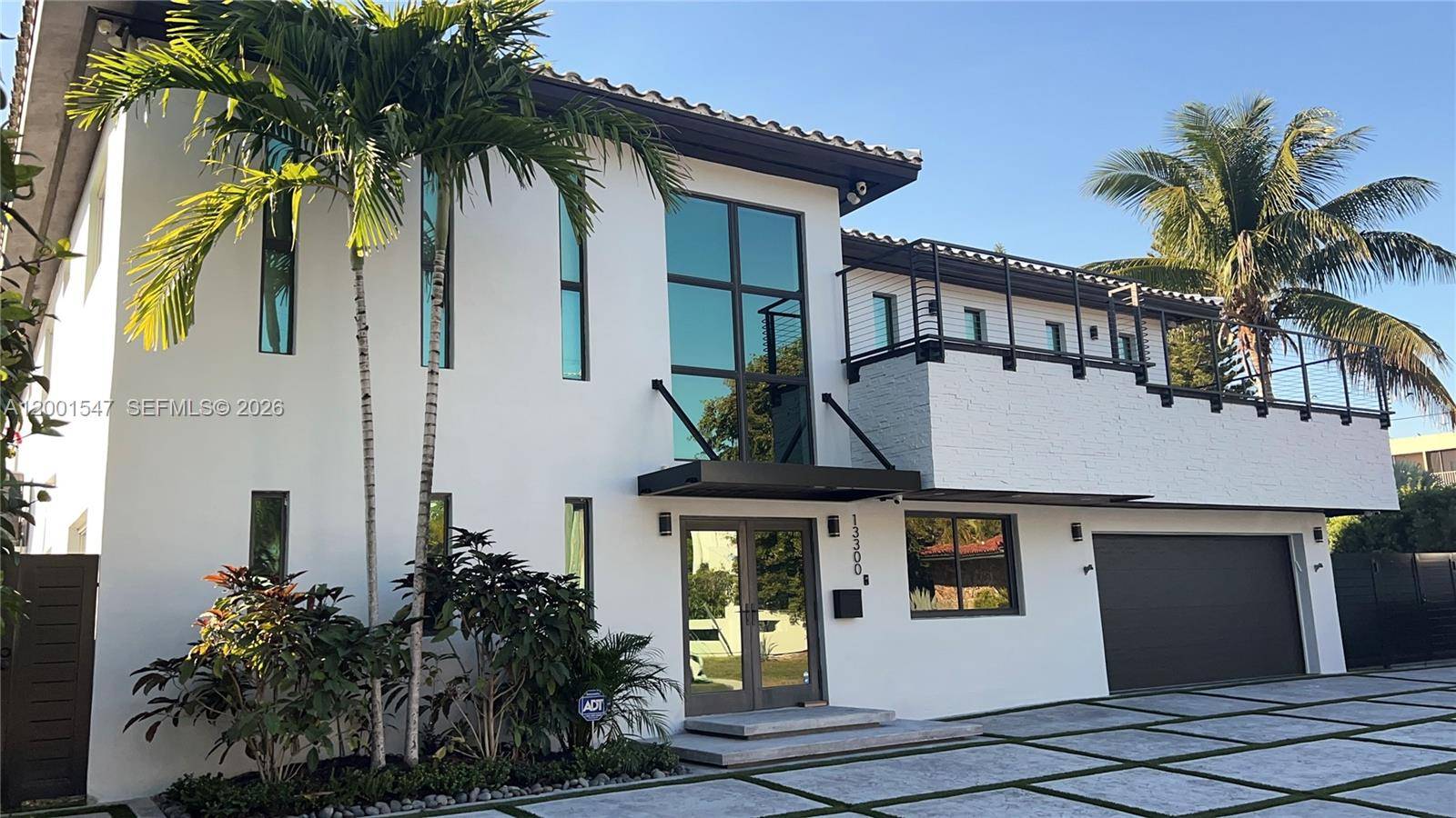 13300 Biscayne Bay TerNorth Miami - picture