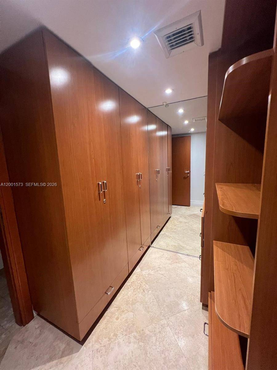 9499 Collins AveSurfside - Condo/Co-Op/Annual,Condo condo unit 308 - picture