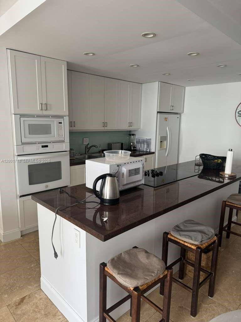 121 Crandon BlvdKey Biscayne - Condo/Co-Op/Annual,Condo condo unit 462 - picture