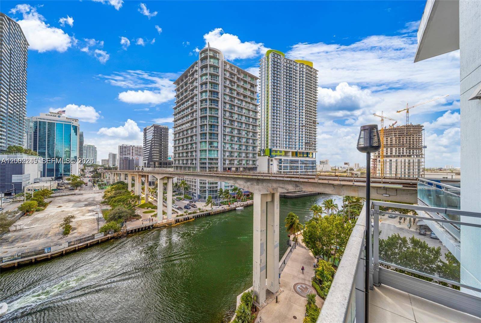 92 SW 3rd StMiami - Condo/Co-Op/Annual,Condo condo unit 902 - picture