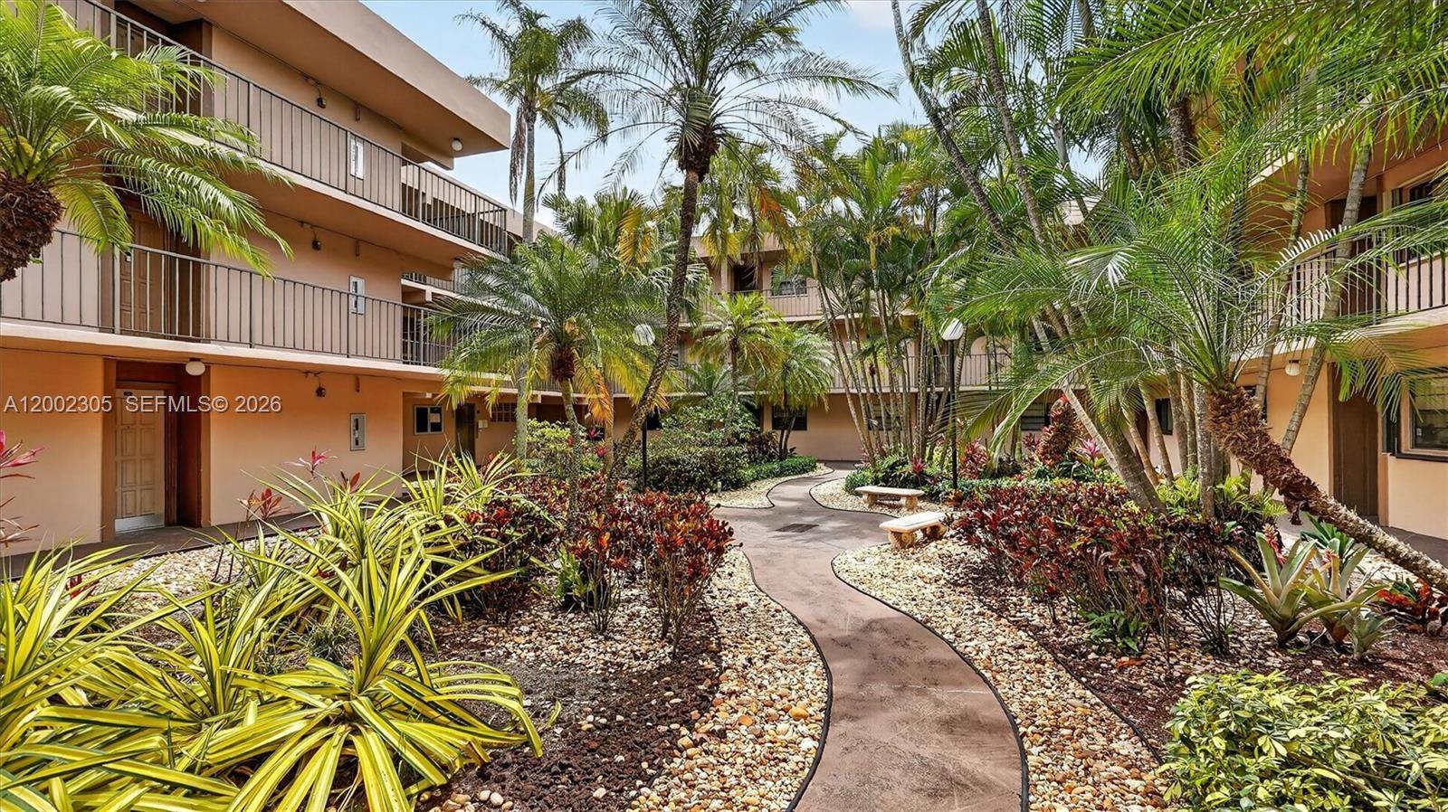 10975 SW 107th ST.Kendall - Condo 1-4 Stories,Condo condo unit 202 - picture