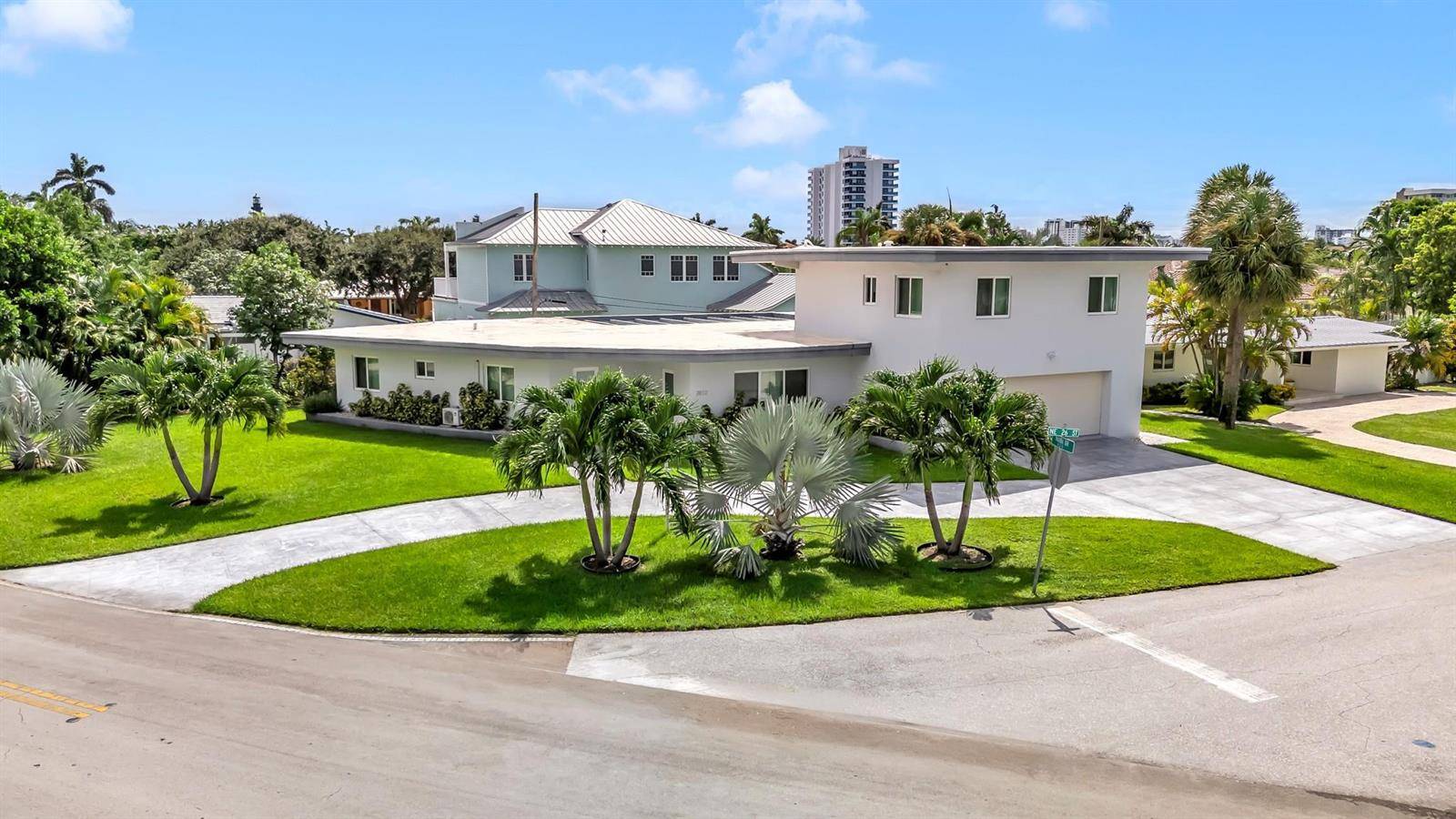 2812 NE 27thLighthouse Point - picture