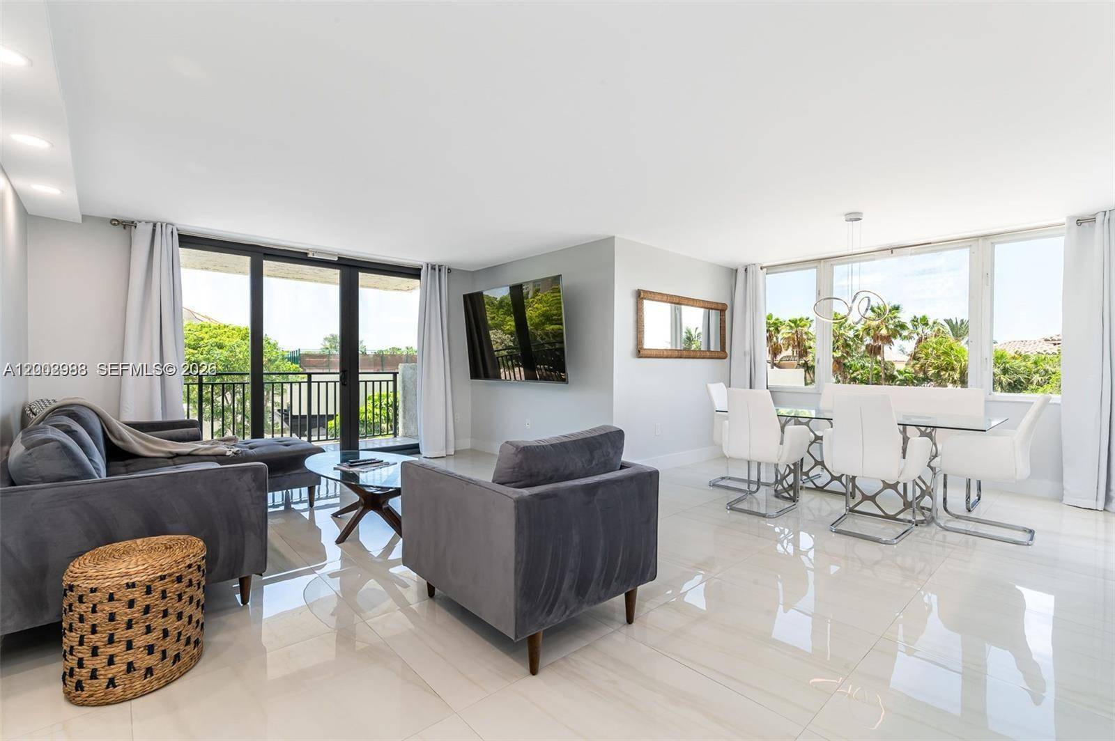 3912 S Ocean BlvdHighland Beach - Condo/Co-Op/Annual,Condo condo unit 306 - picture
