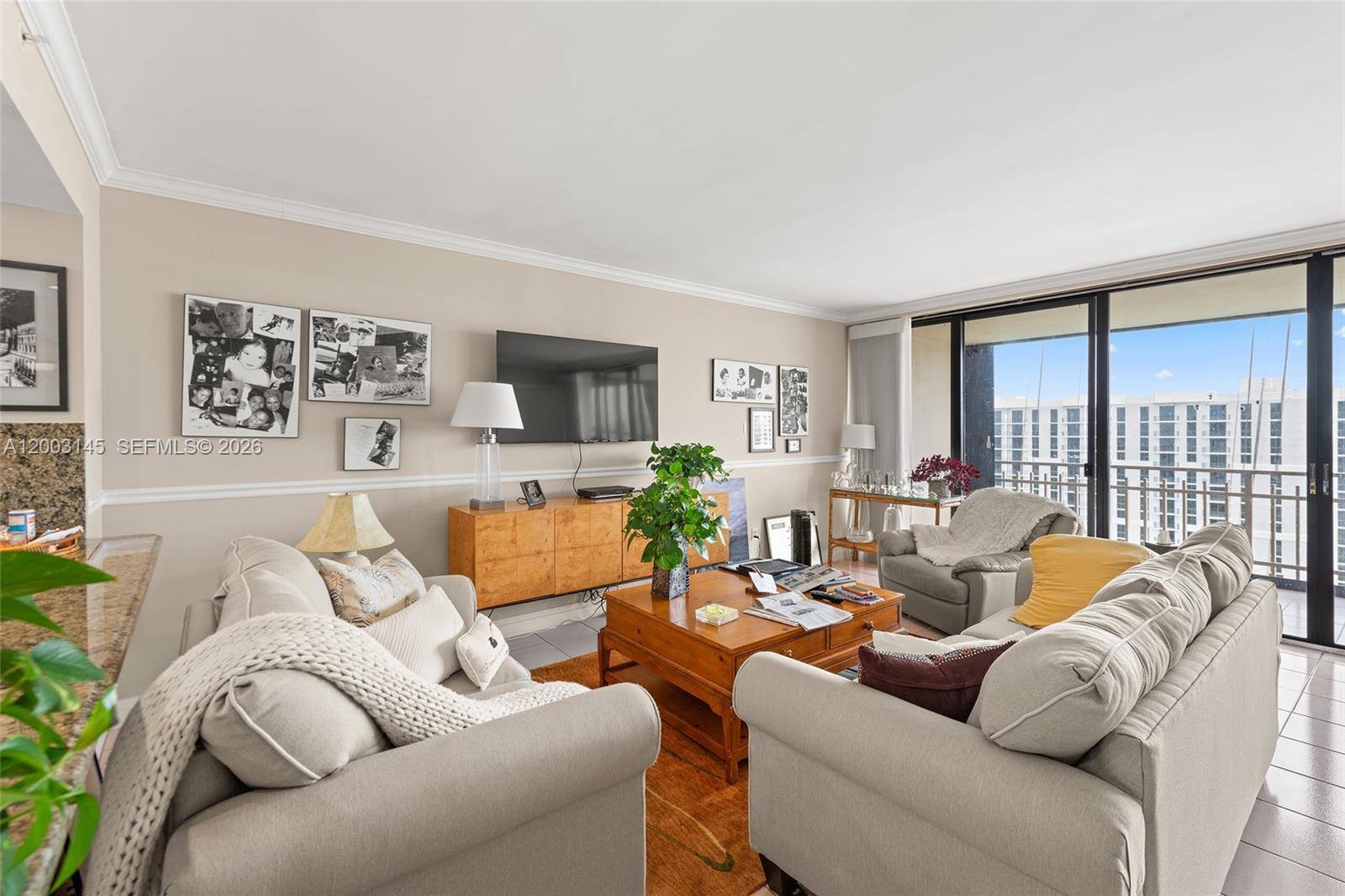 11113 Biscayne BlvdMiami - Condo/Co-Op/Annual,Condo condo unit 1554 - picture
