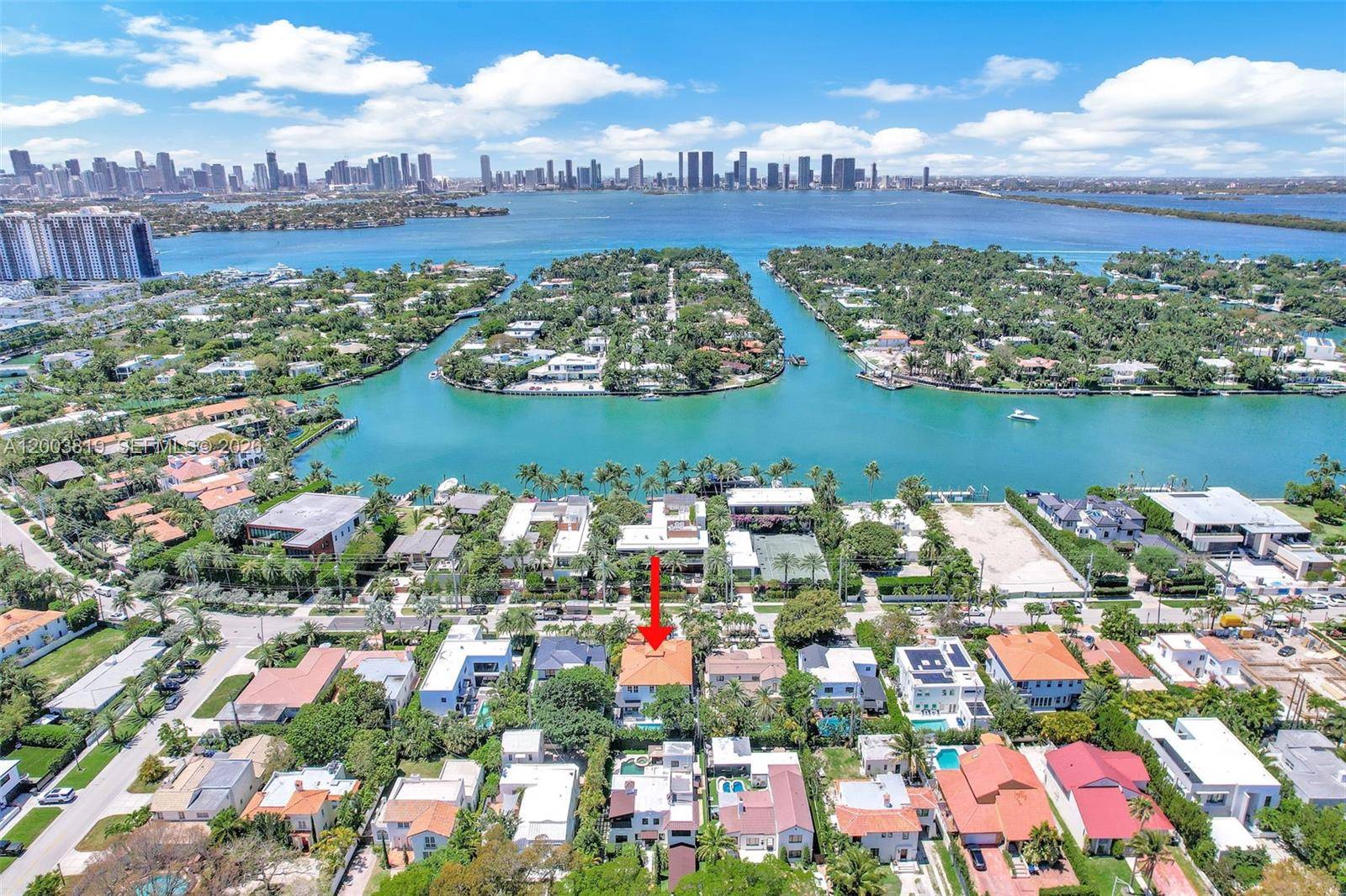 2143 N Bay RdMiami Beach - picture