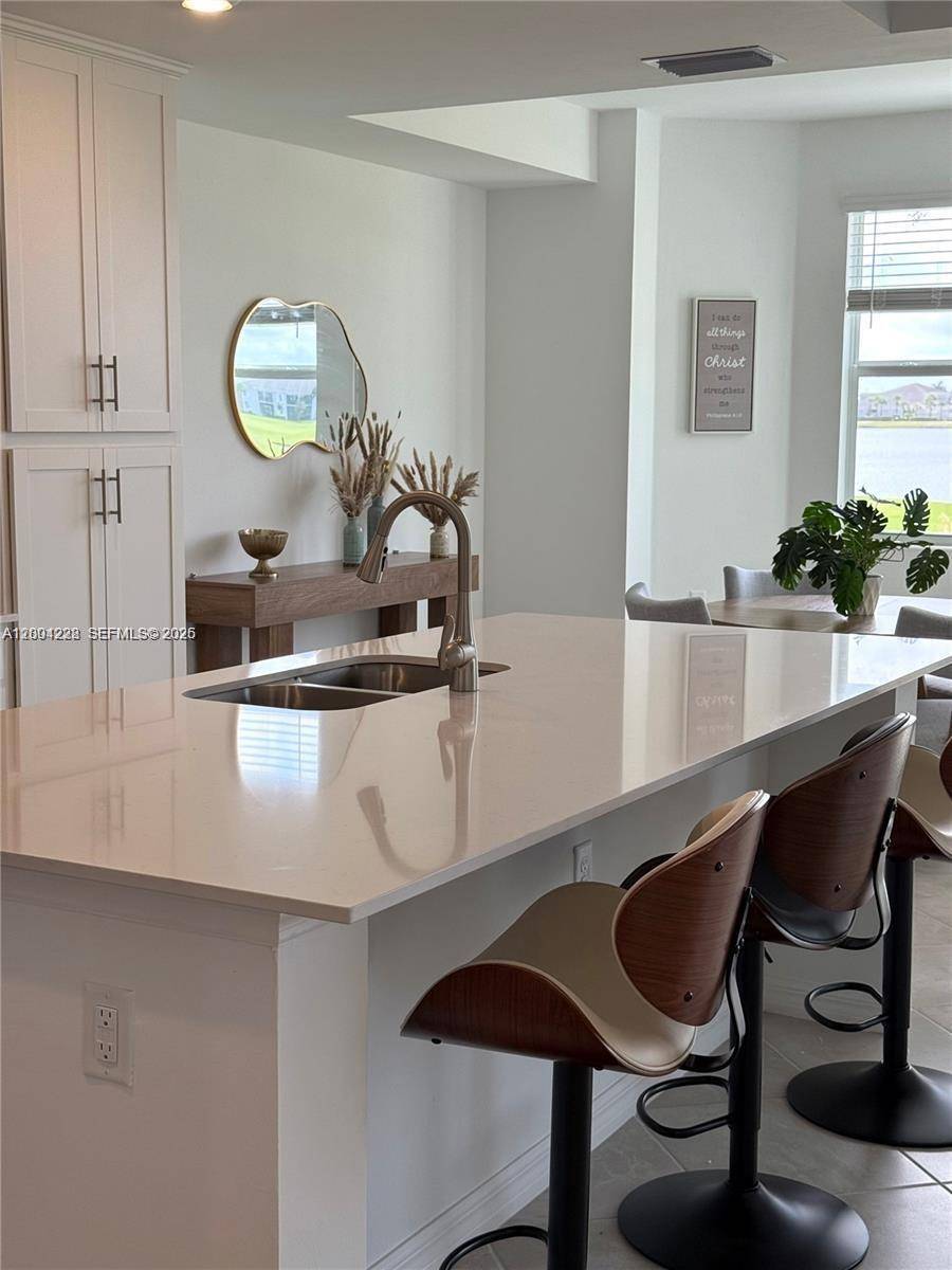 5555 Double Eager CircleAve Maria - Condo 1-4 Stories,Condo condo unit 3917 - picture