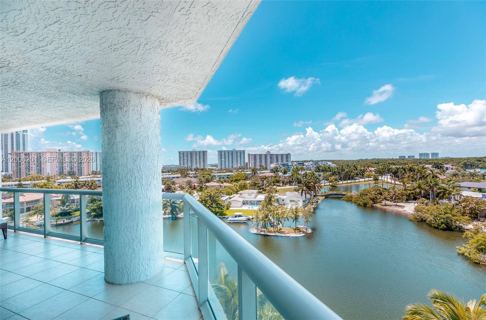16500 Collins AveSunny Isles Beach - Condo/Co-Op/Annual,Condo condo unit 655 - picture