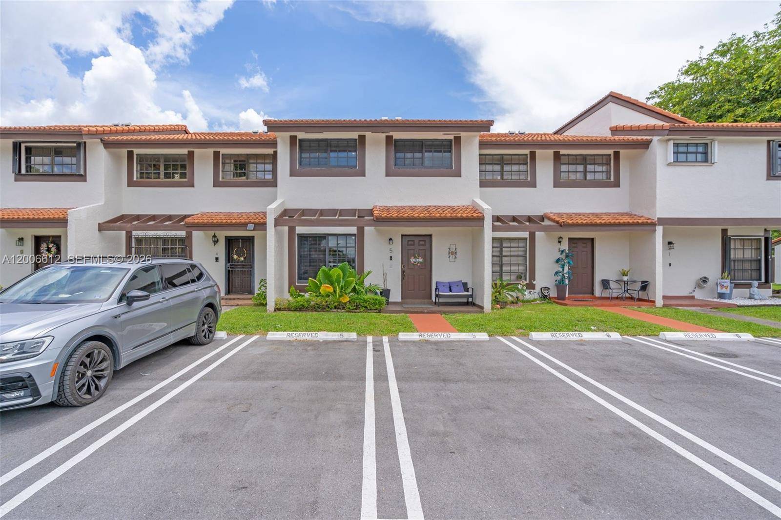 5725 SW 132nd CtMiami - Townhouse/Villa-Annual,Townhouse condo unit 21-5 - picture