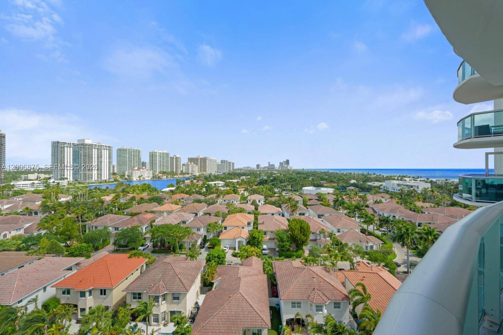 19370 Collins AveSunny Isles Beach - Condo/Co-Op/Seasonal,Condo condo unit 1122 - picture