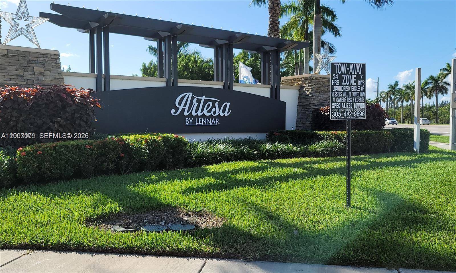 11508 SW 254thMiami - picture
