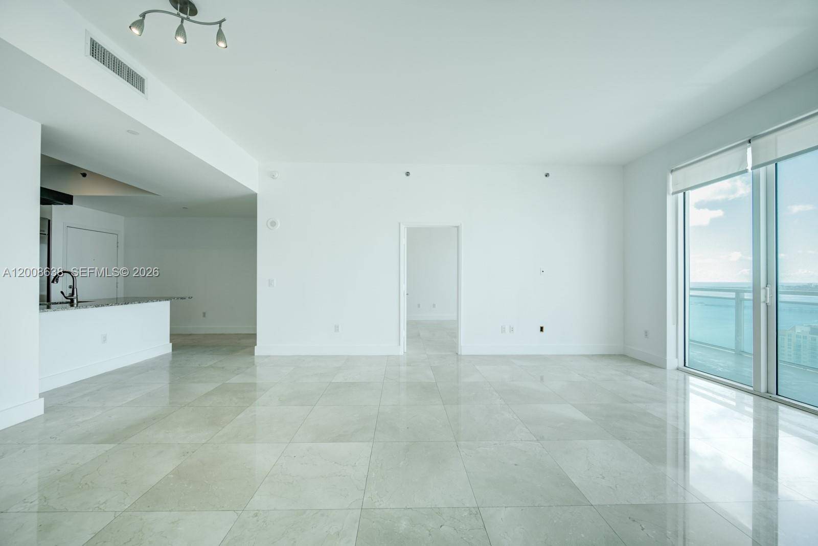 950 Brickell Bay DrMiami - Condo/Co-Op/Annual,Condo condo unit 4805 - picture