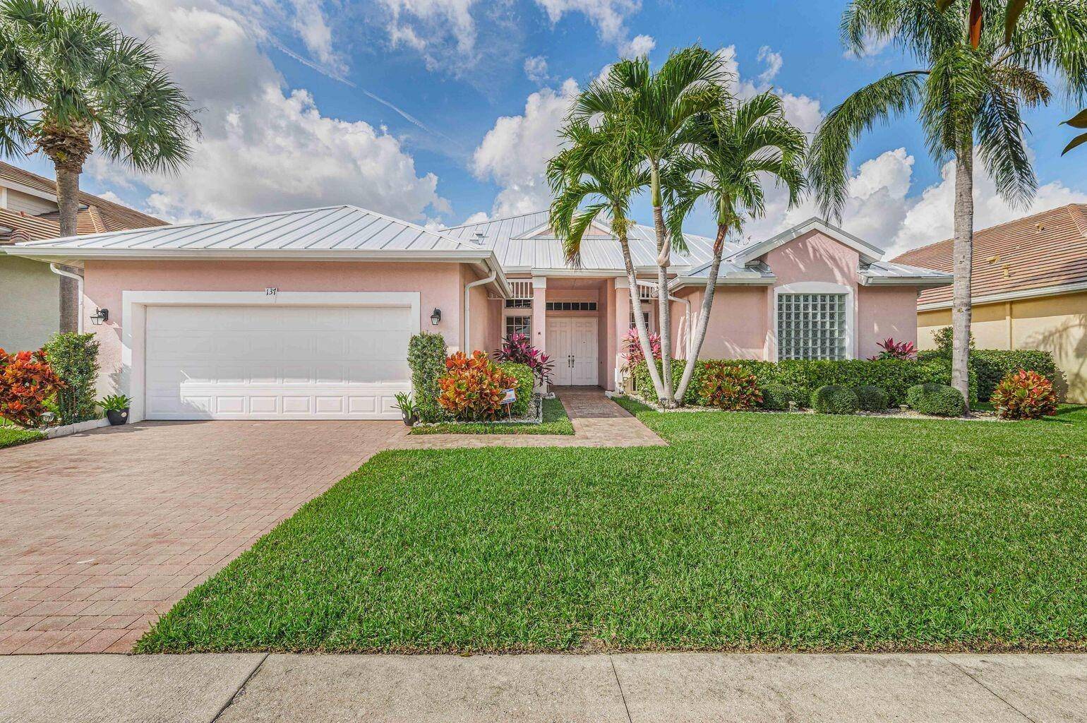 137 NW Magnolia LakesPort St. Lucie - picture