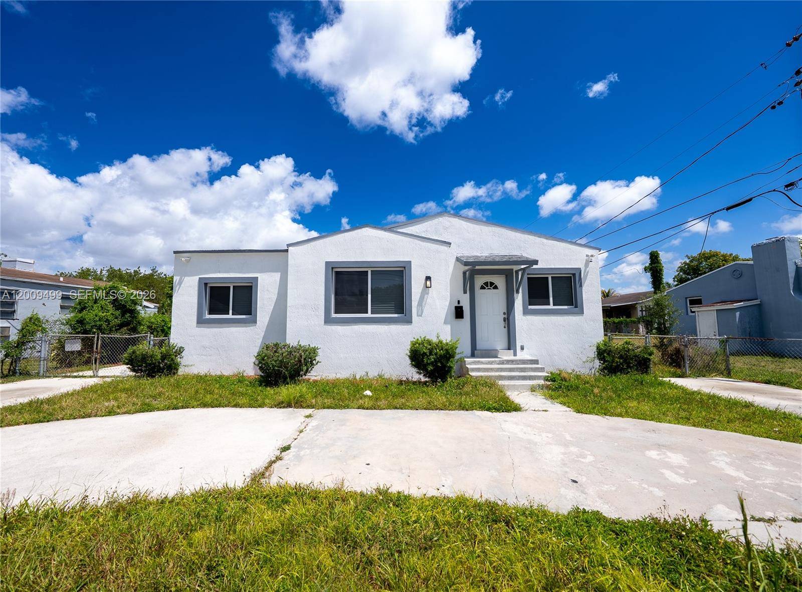 1221 NW 75th StMiami - picture
