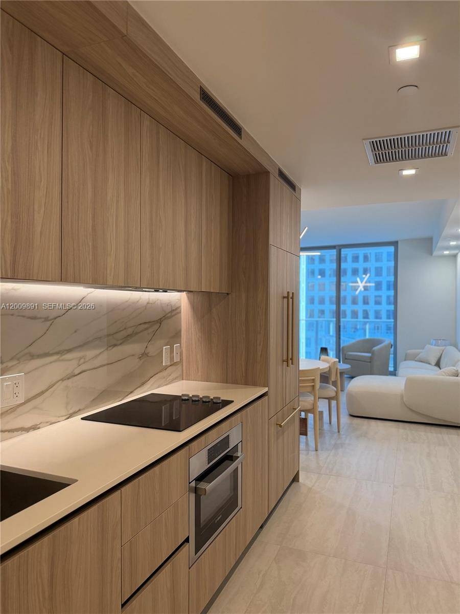 77 SE 5th streetMiami - Condo/Co-Op/Annual,Condo condo unit 1614 - picture