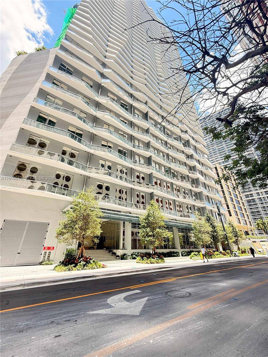 77 SE 5TH STMiami - Condo/Co-Op/Annual,Condo condo unit 1811 - picture