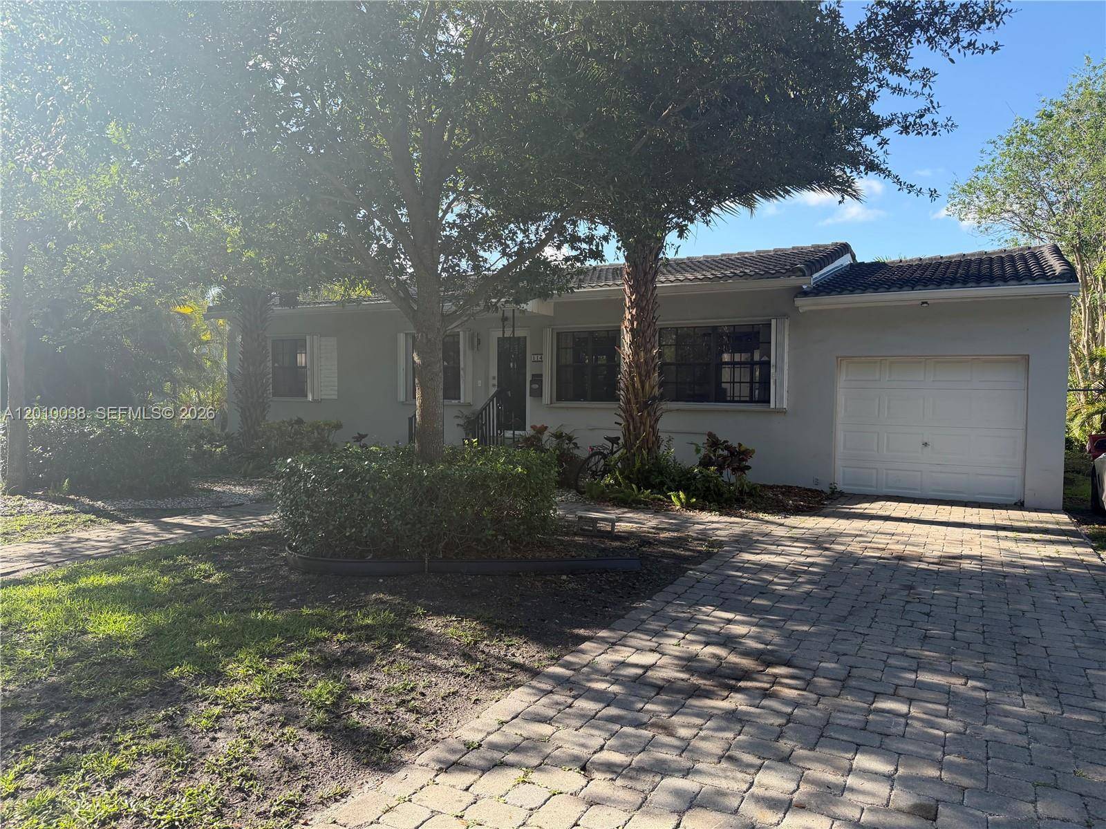 1140 Wren AveMiami Springs - picture