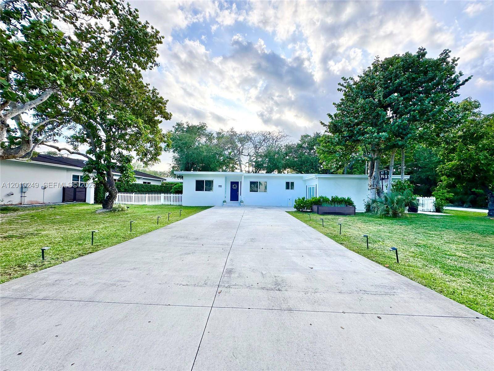 7800 SW 57th CtSouth Miami - picture