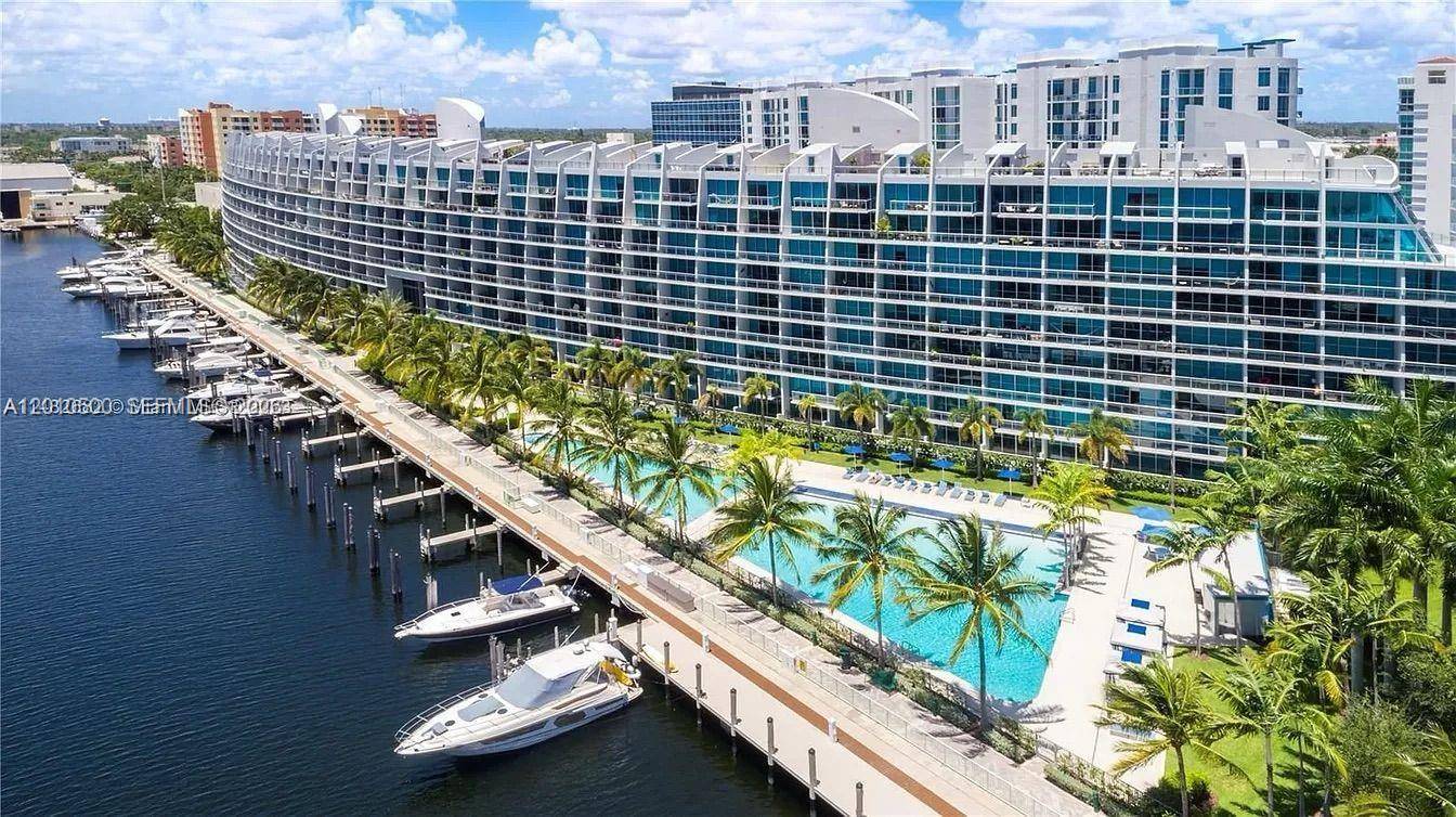 2950 NE 188th StAventura - Condo/Co-Op/Annual,Condo condo unit 448 - picture