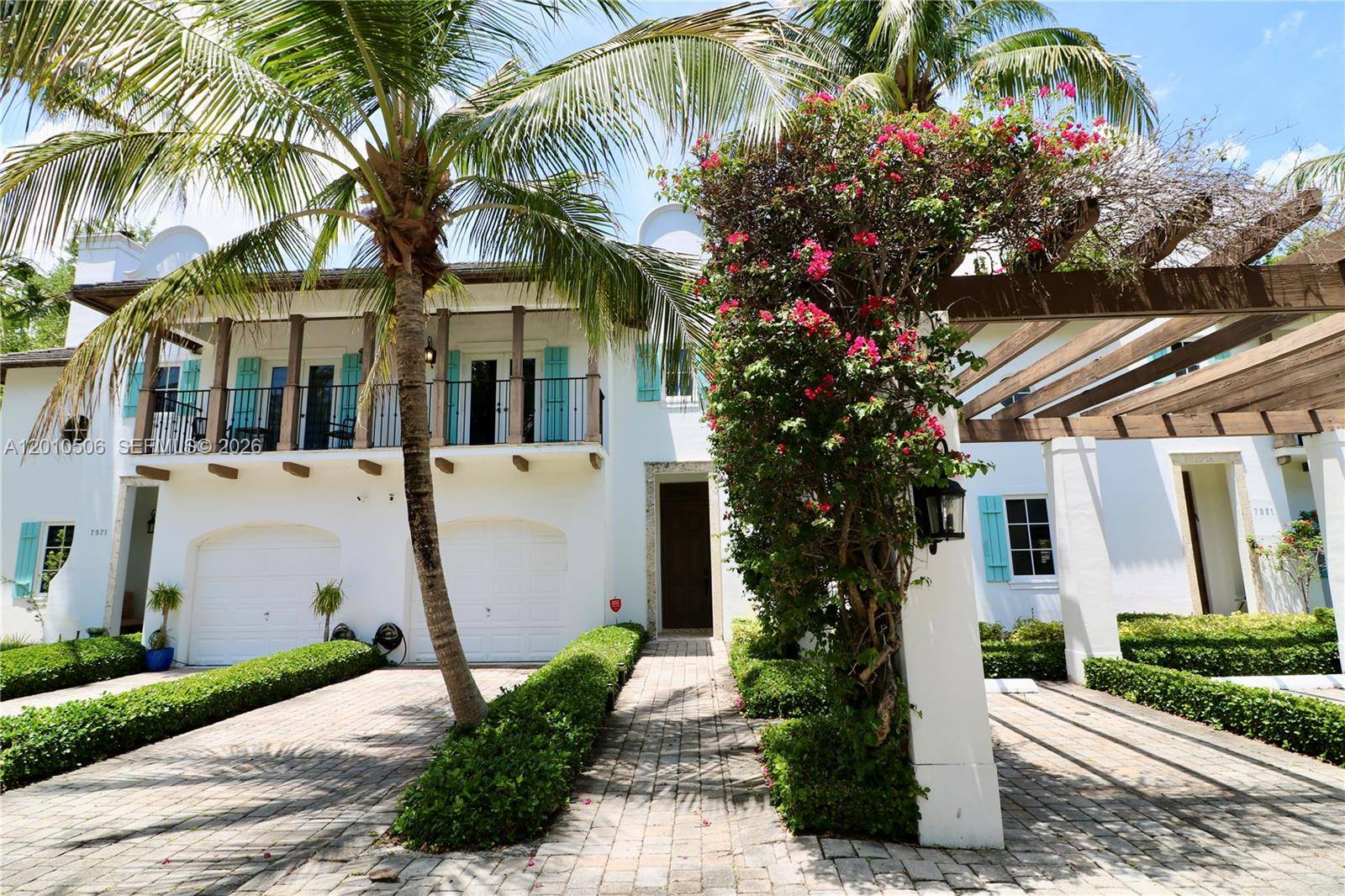 7961 SW 110th TerMiami - picture