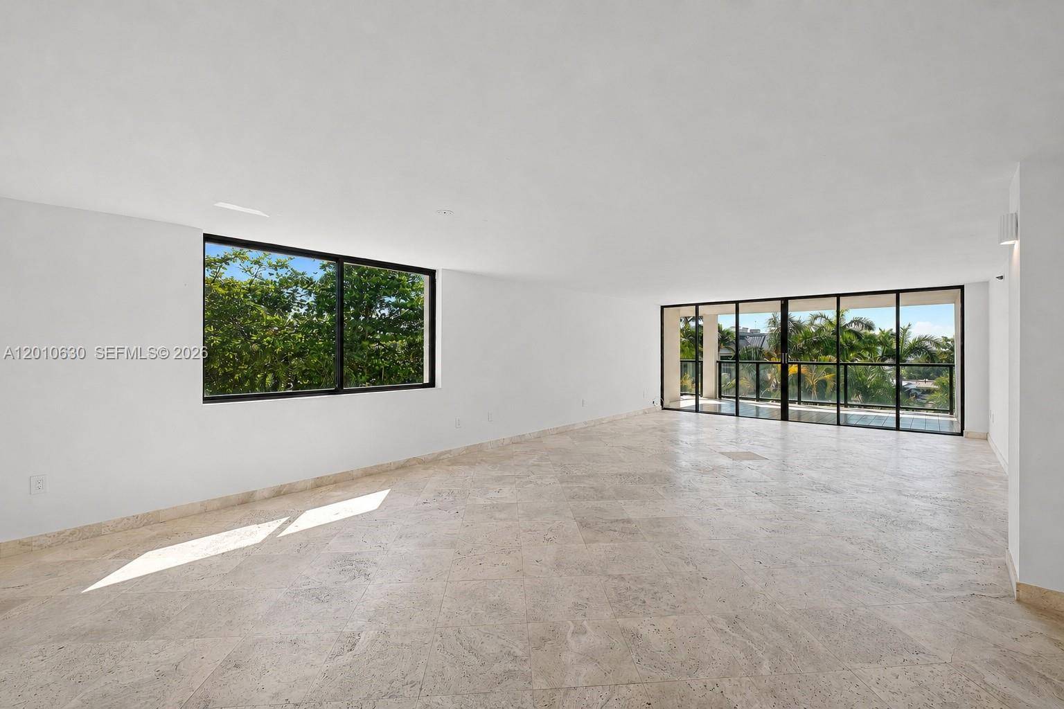 2575 S Bayshore DrMiami - Condo/Co-Op/Annual,Condo condo unit 4A - picture