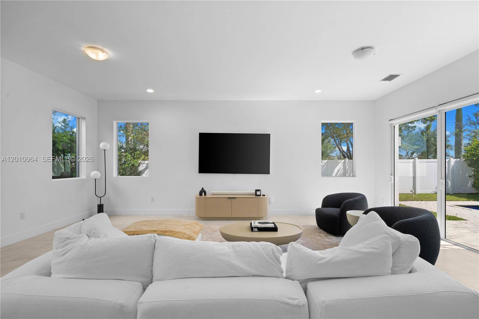 9915 NW 75th StDoral - Single Family-Annual,House condo unit 9915 - picture