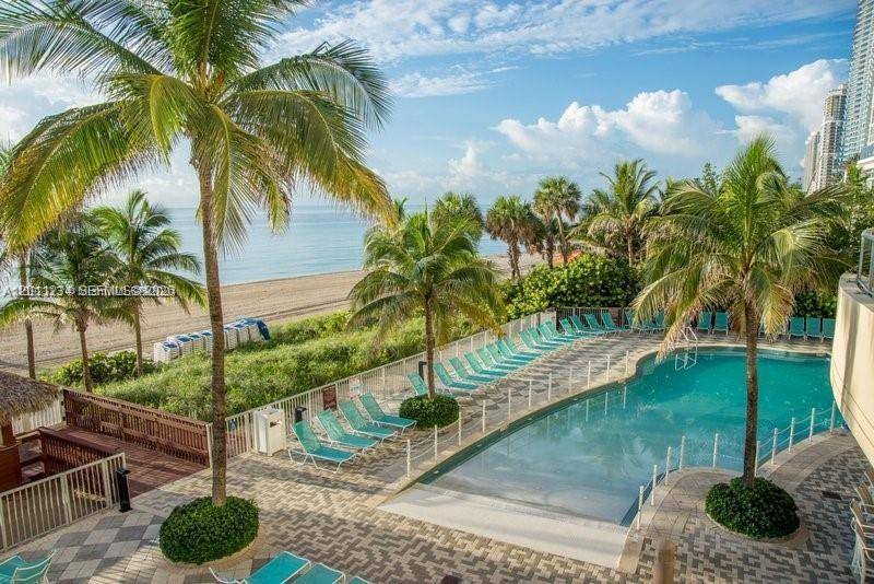 17375 Collins AveSunny Isles Beach - Condo/Co-Op/Seasonal,Condo condo unit 1003 - picture