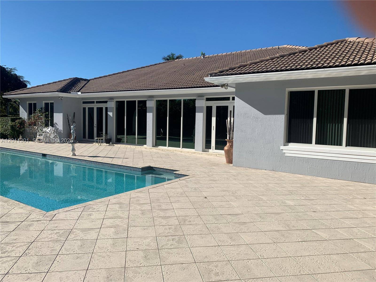 7625 SW 75th AveMiami - picture