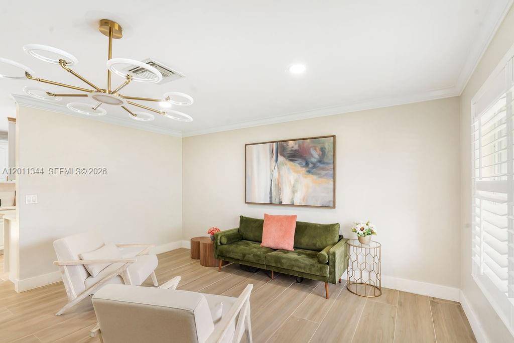 913 Lighthouse DrNorth Palm Beach - picture
