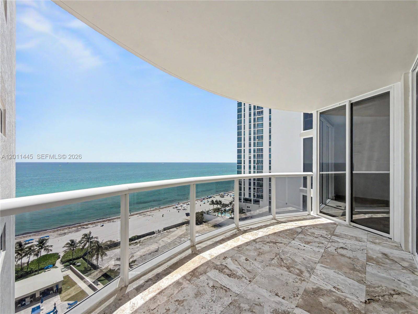 17555 Collins AveSunny Isles Beach - Condo/Co-Op/Annual,Condo condo unit 1502 - picture