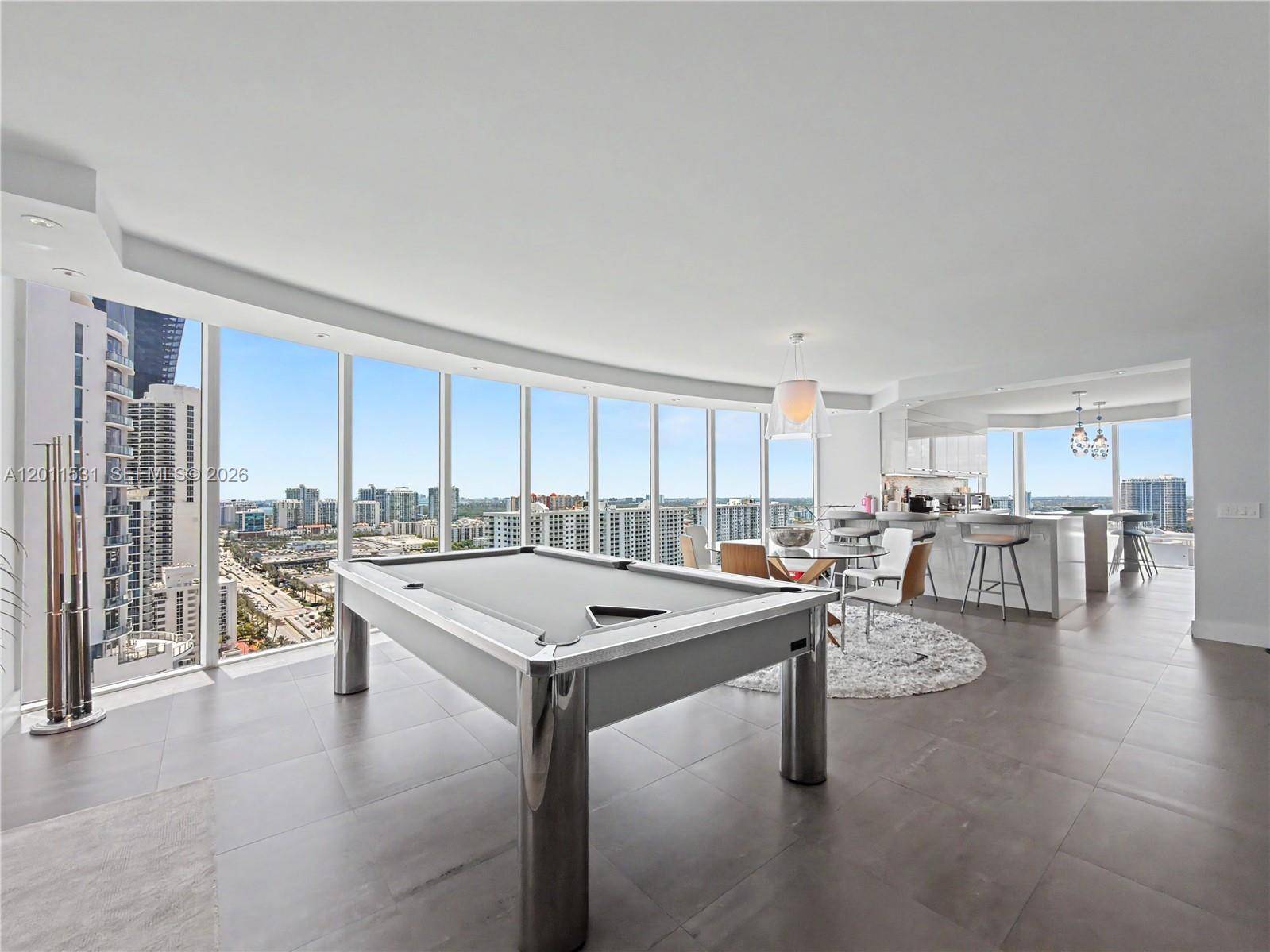 17555 Collins AveSunny Isles Beach - Condo/Co-Op/Seasonal,Condo condo unit 2501 - picture