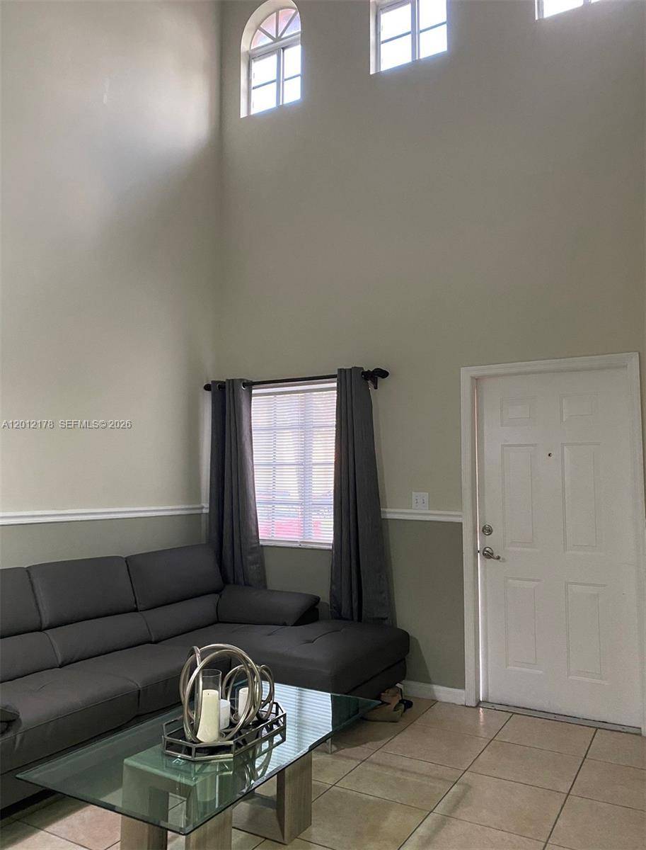 6995 NW 173rd DrHialeah - Townhouse/Villa-Annual,Townhouse condo unit 2105 - picture