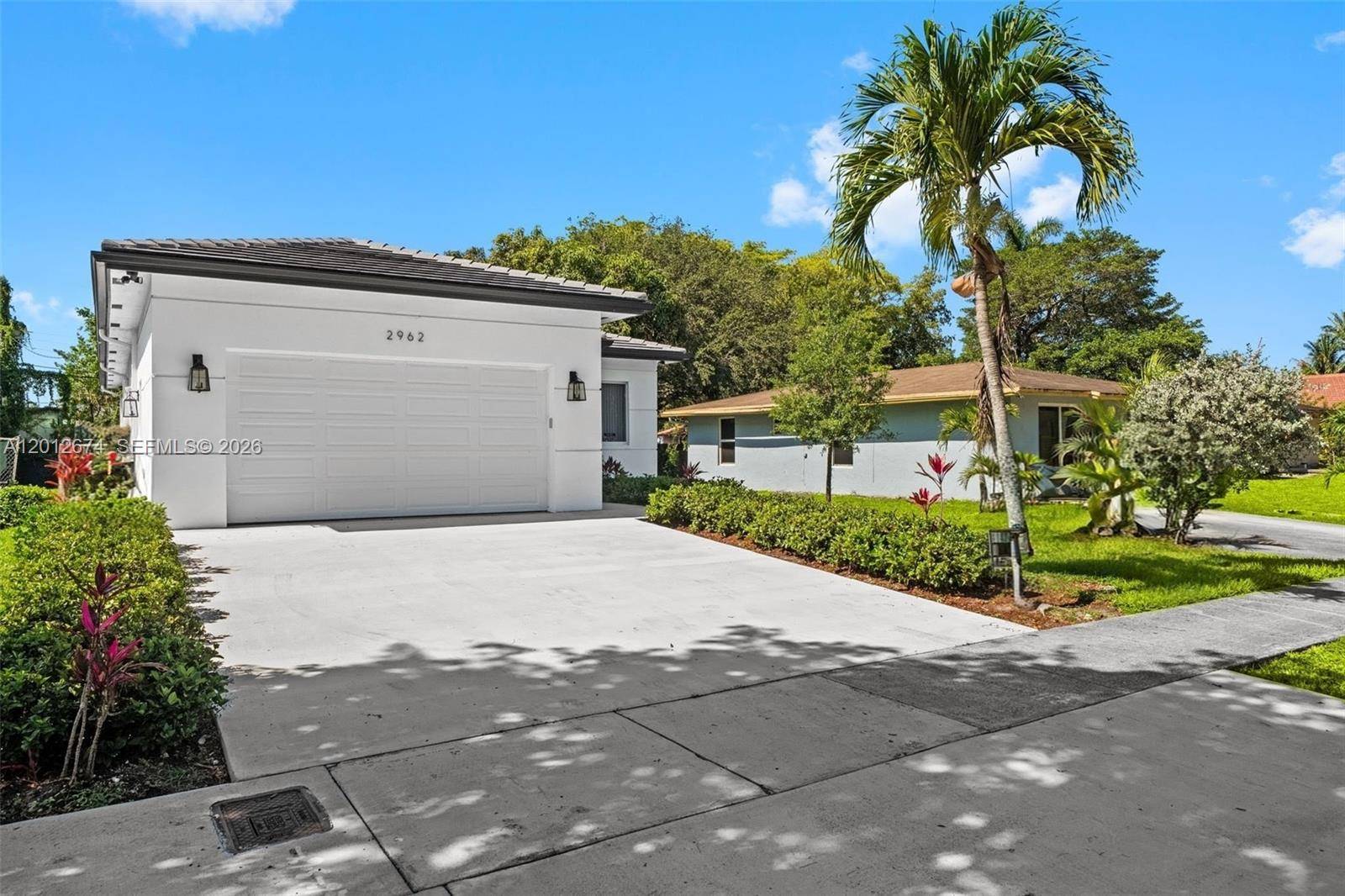 2962 NW 10th CtFort Lauderdale - picture