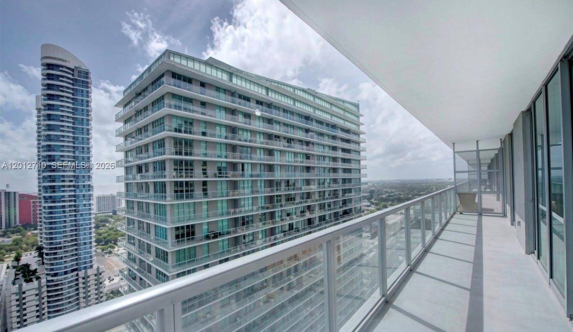 1111 SW 1st AveMiami - Condo/Co-Op/Annual,Condo condo unit 3517-N - picture