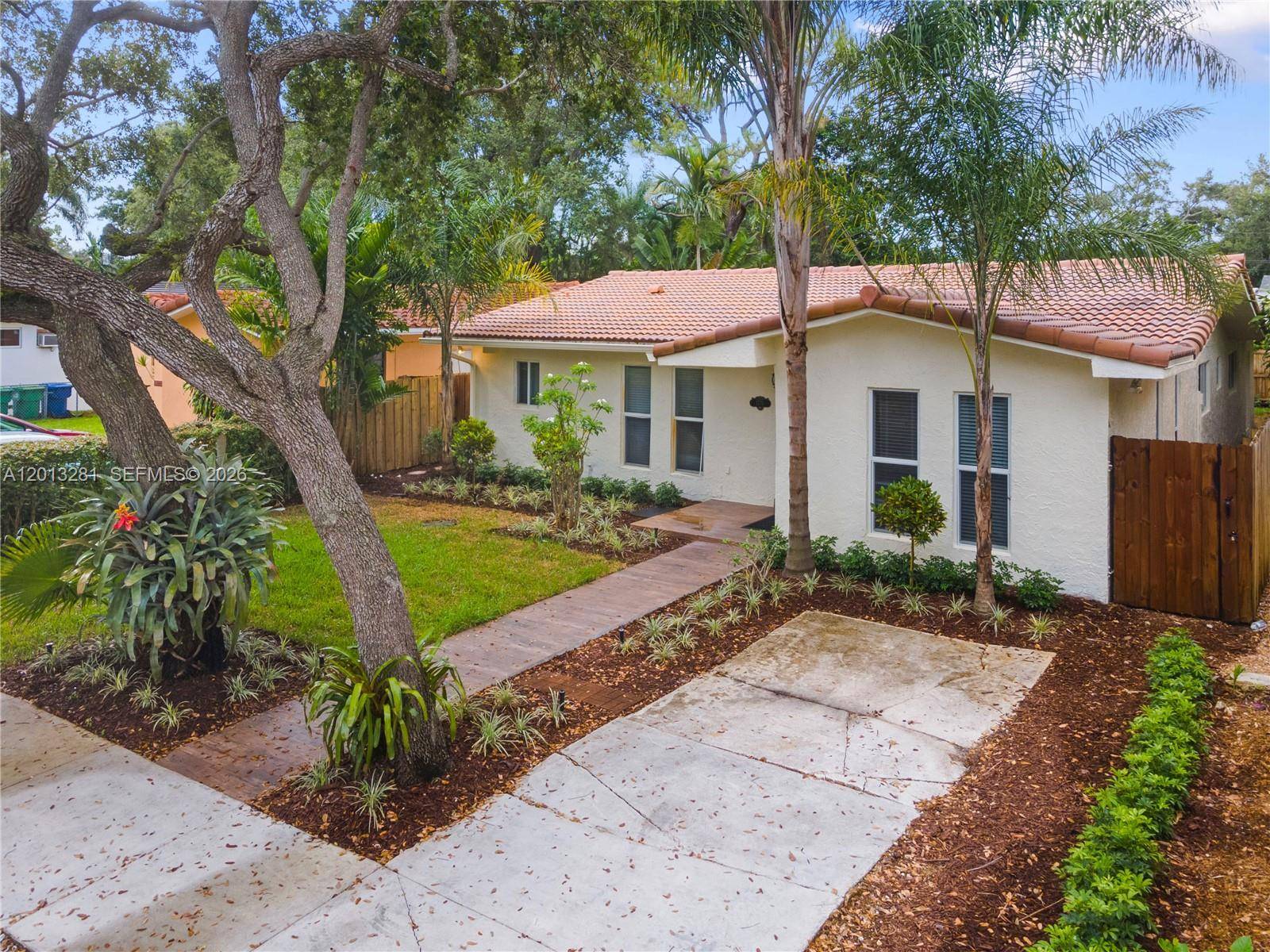 5770 SW 55 stMiami - picture