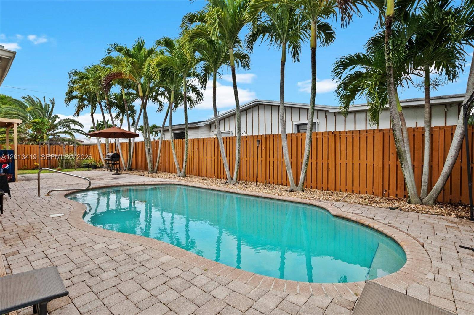 2251 NW 87th AvePembroke Pines - Single Family-Annual,House condo unit 2251 - picture